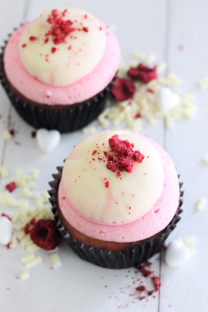 online shop white chocolate raspberry cupcake