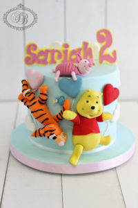 Cute Winnie the Pooh pastel cake