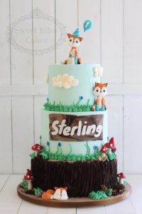 3 tier foxes woodland cake