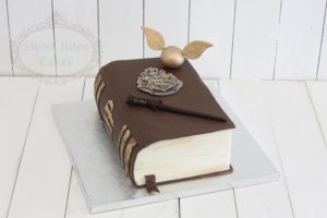 3D Harry Potter book cake
