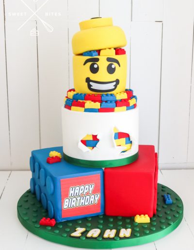 lego head bricks birthday cake