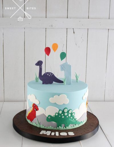 2d dinosaur cake cute 1st birthday