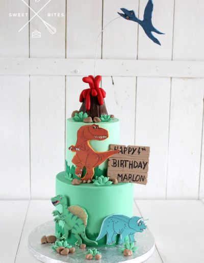 volcano dinosaur cake 2 tier