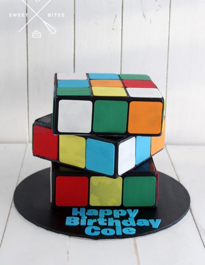 3d rubix rubicks cube cake