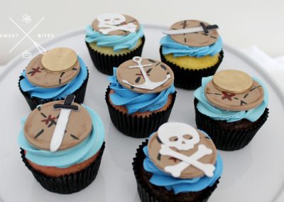 pirate treasure map cupcakes