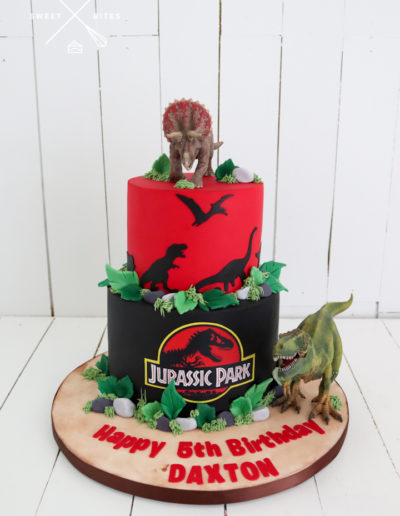 jurassic world park dinosaur cake t-rex