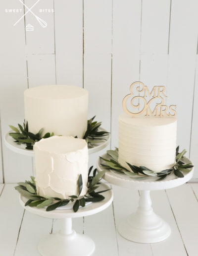wedding cake disassembled seperate tiers modern texture linear