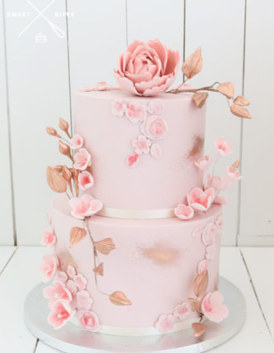 pink blush wedding cake rose gold sugar flowers roses