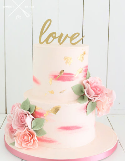 watercolour gold pink wedding cake sugar flowers roses