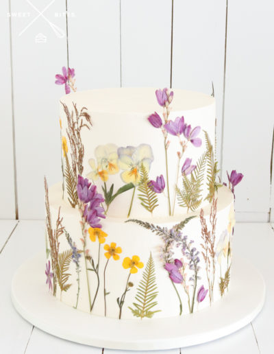 pressed dried flowers pansy wedding cake