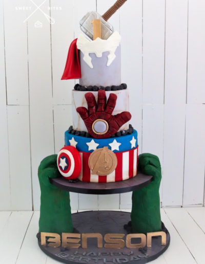 marvel avengers cake hulk thor captain america iron man